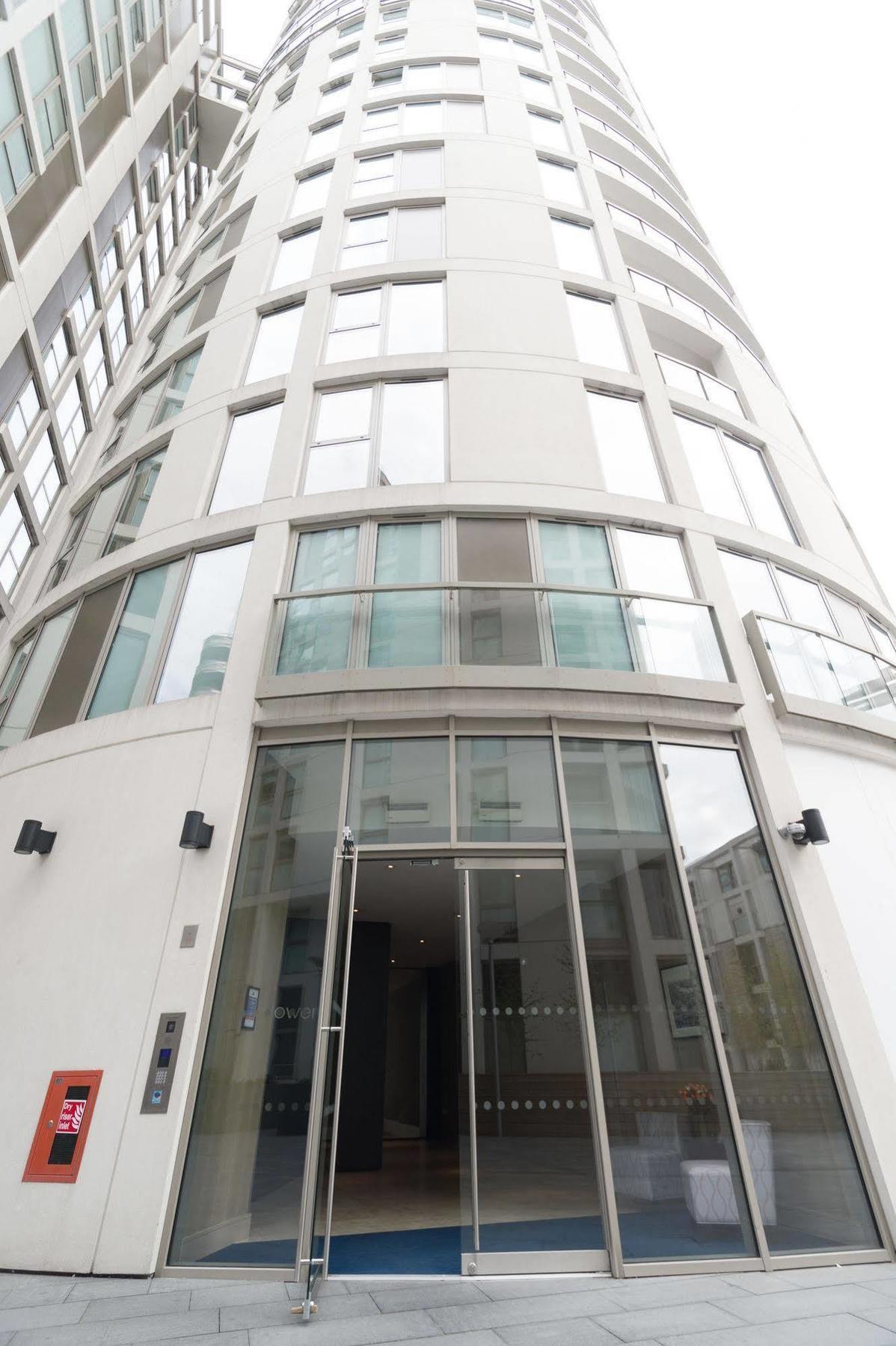 Saco Canary Wharf - Trinity Tower ロンドン エクステリア 写真